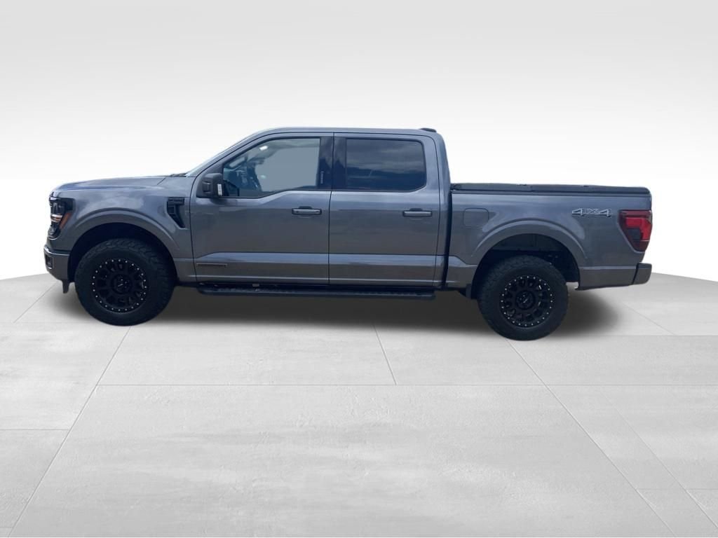Used 2024 Gray Ford XLT image 30