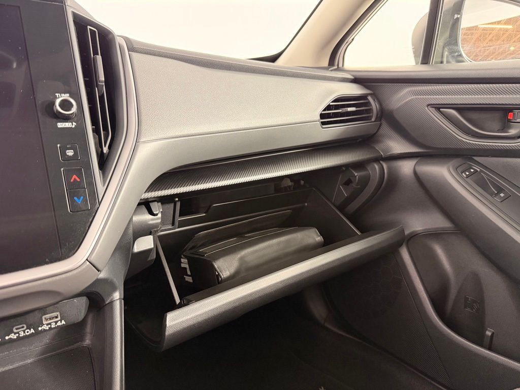 Used 2025 Crystal White Pearl Subaru Premium image 25