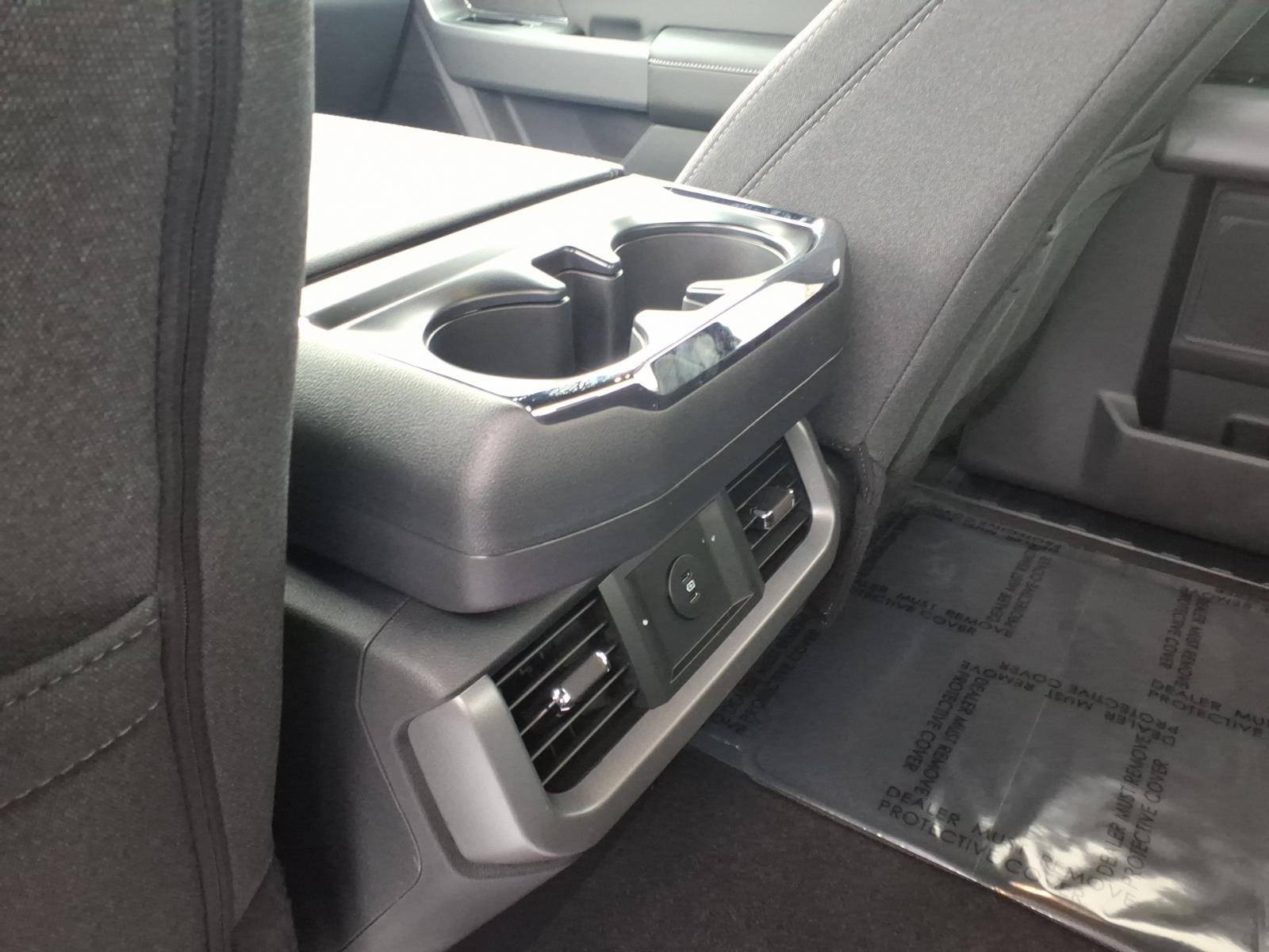 New 2026 Agate Black Metallic Ford XLT image 10