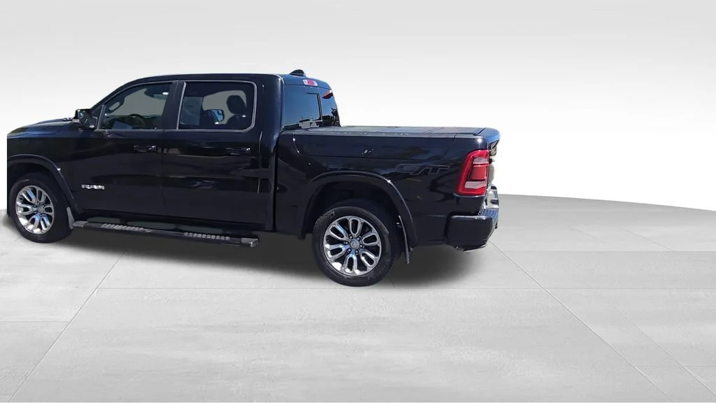 Used 2022 Diamond Black Ram Laramie image 5