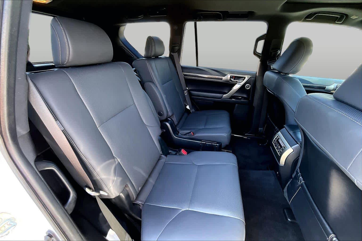 Used 2021 Starfire Pearl Lexus Premium image 19