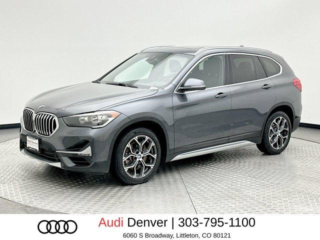 Used 2020 Gray BMW xDrive28i image 1