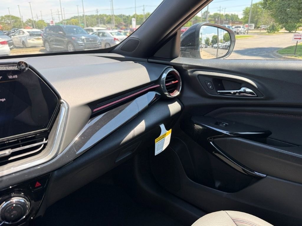2026 Chevrolet Trax RS - Photo 17