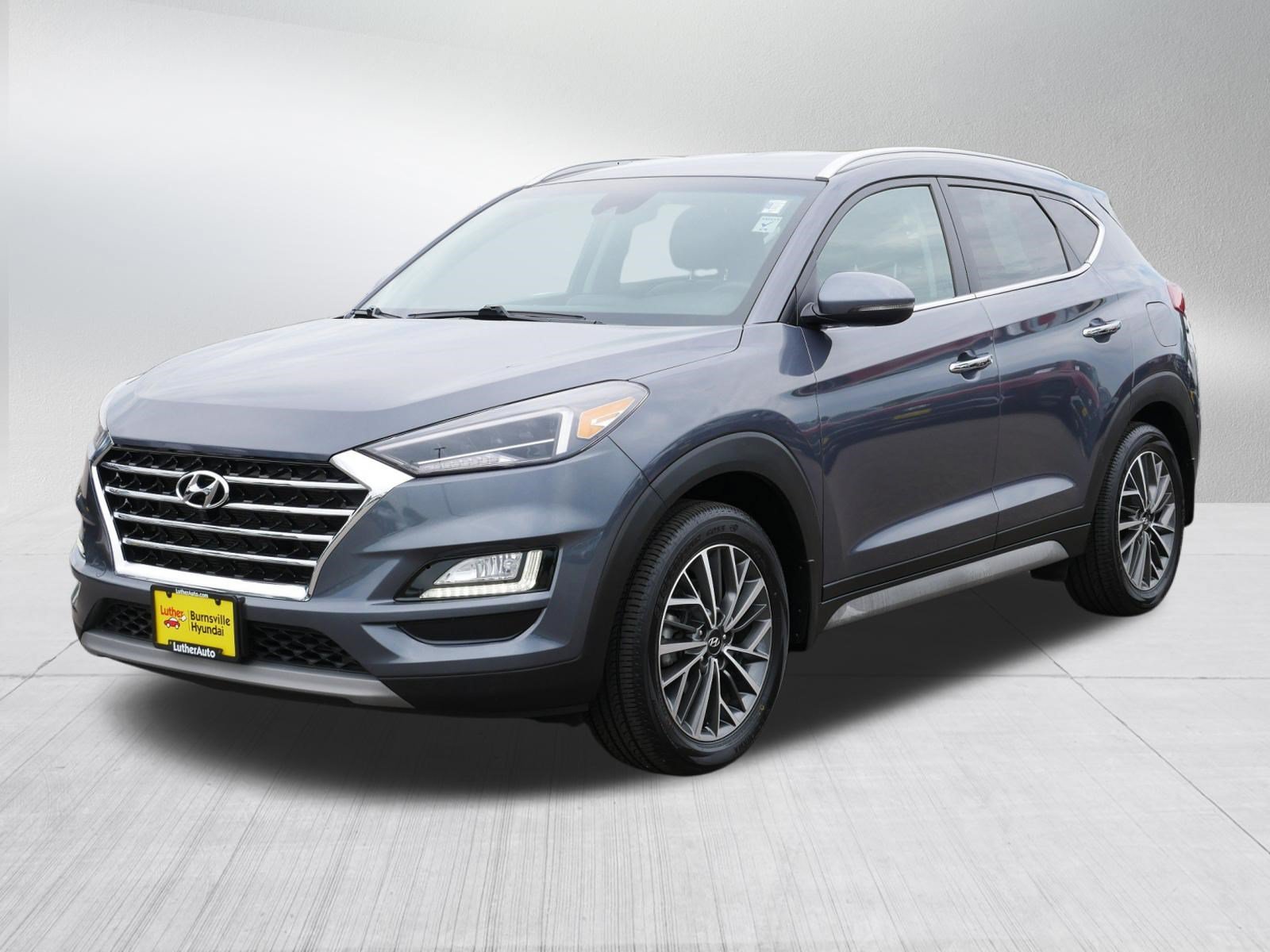 Certified Used 2019 Coliseum Gray Hyundai Limited image 3