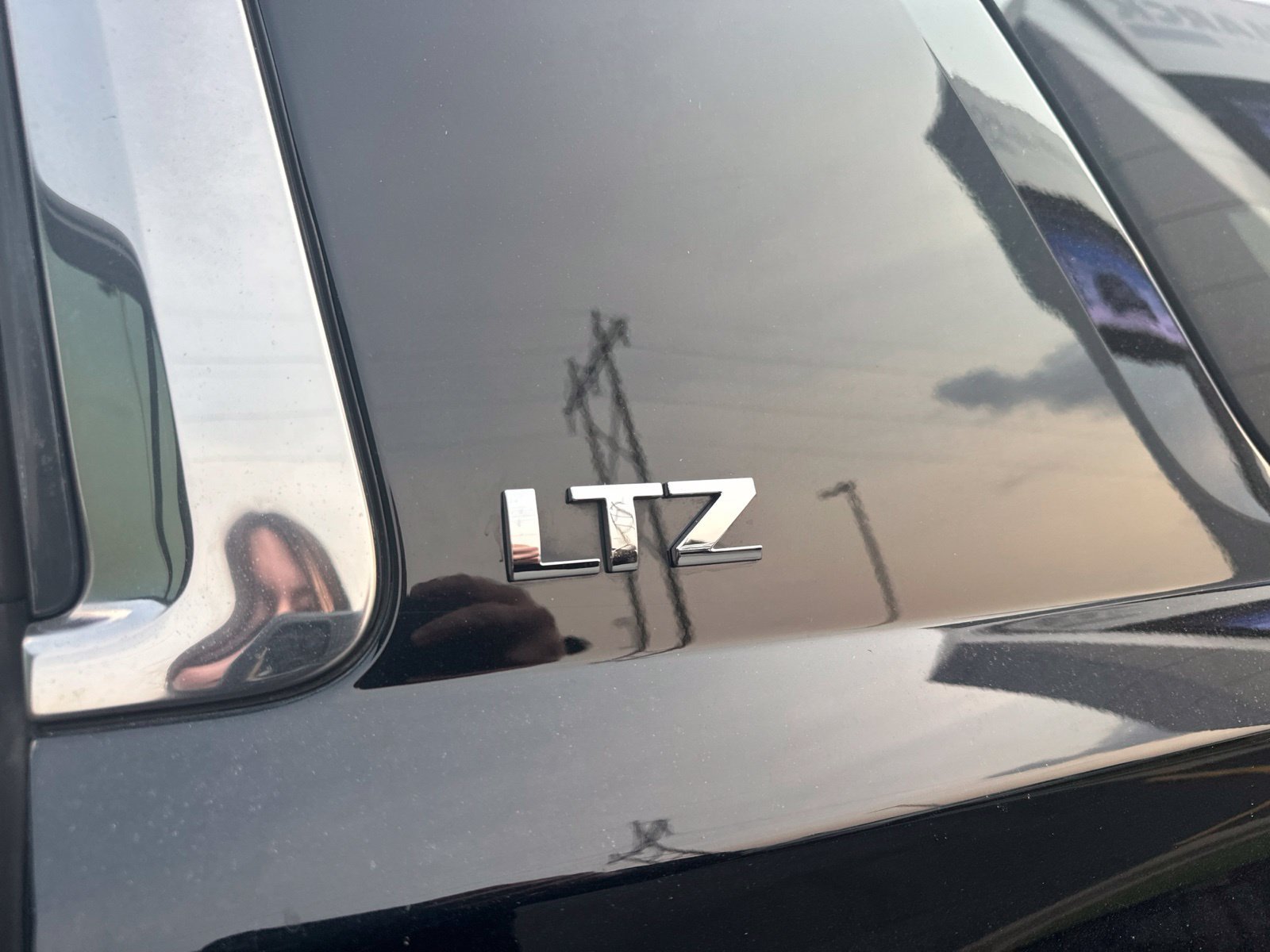 Used 2015 Black Chevrolet LTZ image 21