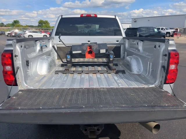 Used 2018 SILVER ICE METALLIC Chevrolet LTZ image 31