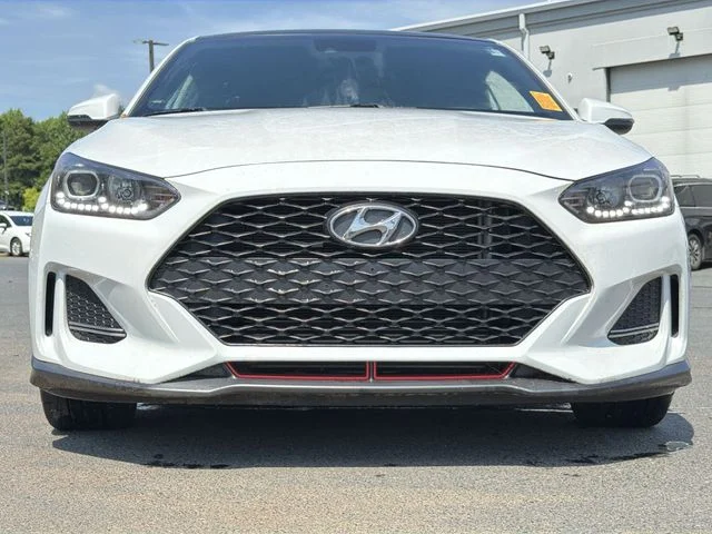 Used 2019 White Hyundai Turbo image 16