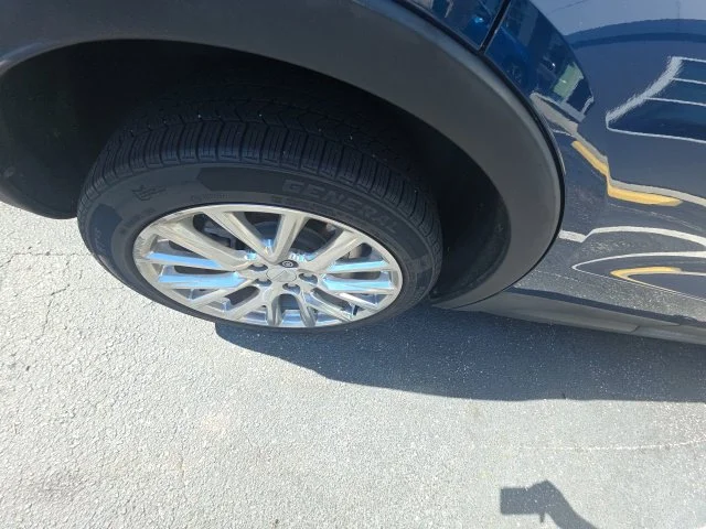 Used 2019 Blue Cadillac Luxury image 5