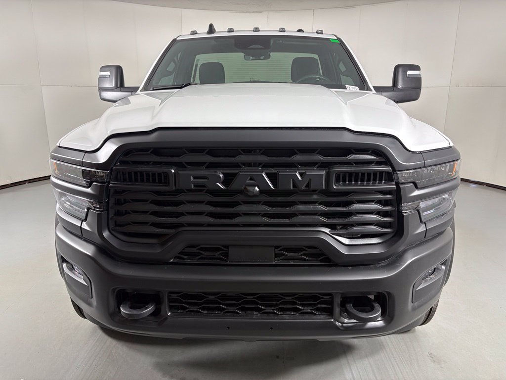 New 2027 Bright White Clear-Coat Paint RAM Tradesman image 3