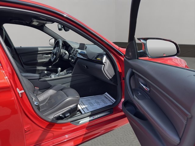Used 2016 ORANGE BMW  image 26