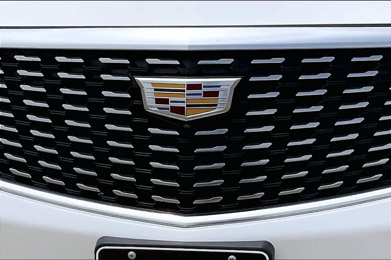 Certified Used 2021 Crystal White Tricoat Cadillac AWD Premium Luxury image 30