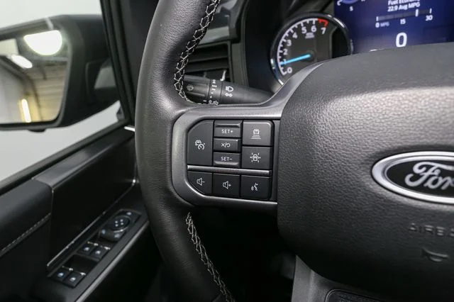 Used 2023 Black Ford XLT image 32