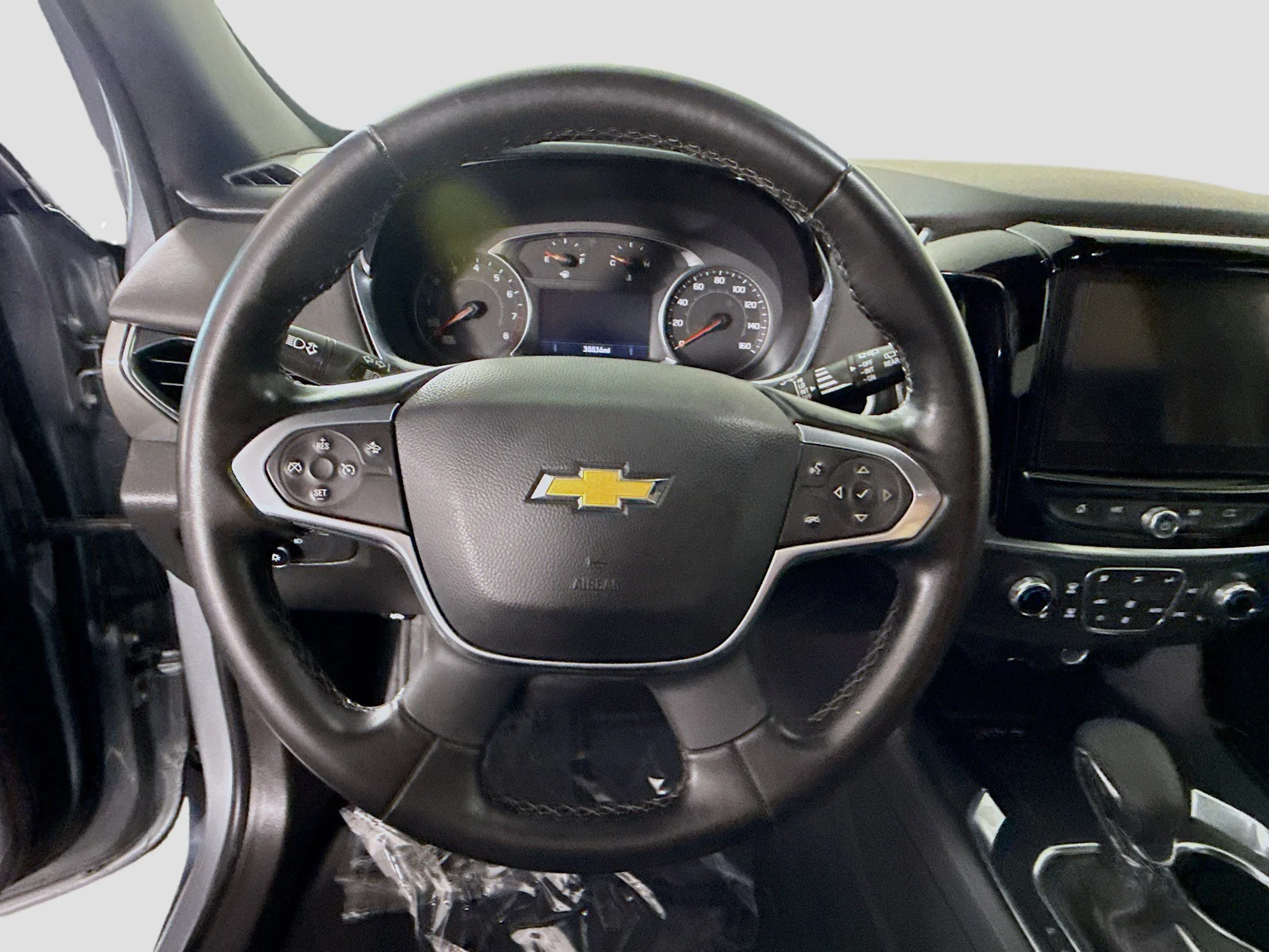 Used 2023 Sterling Gray Metallic Chevrolet LT Cloth image 9
