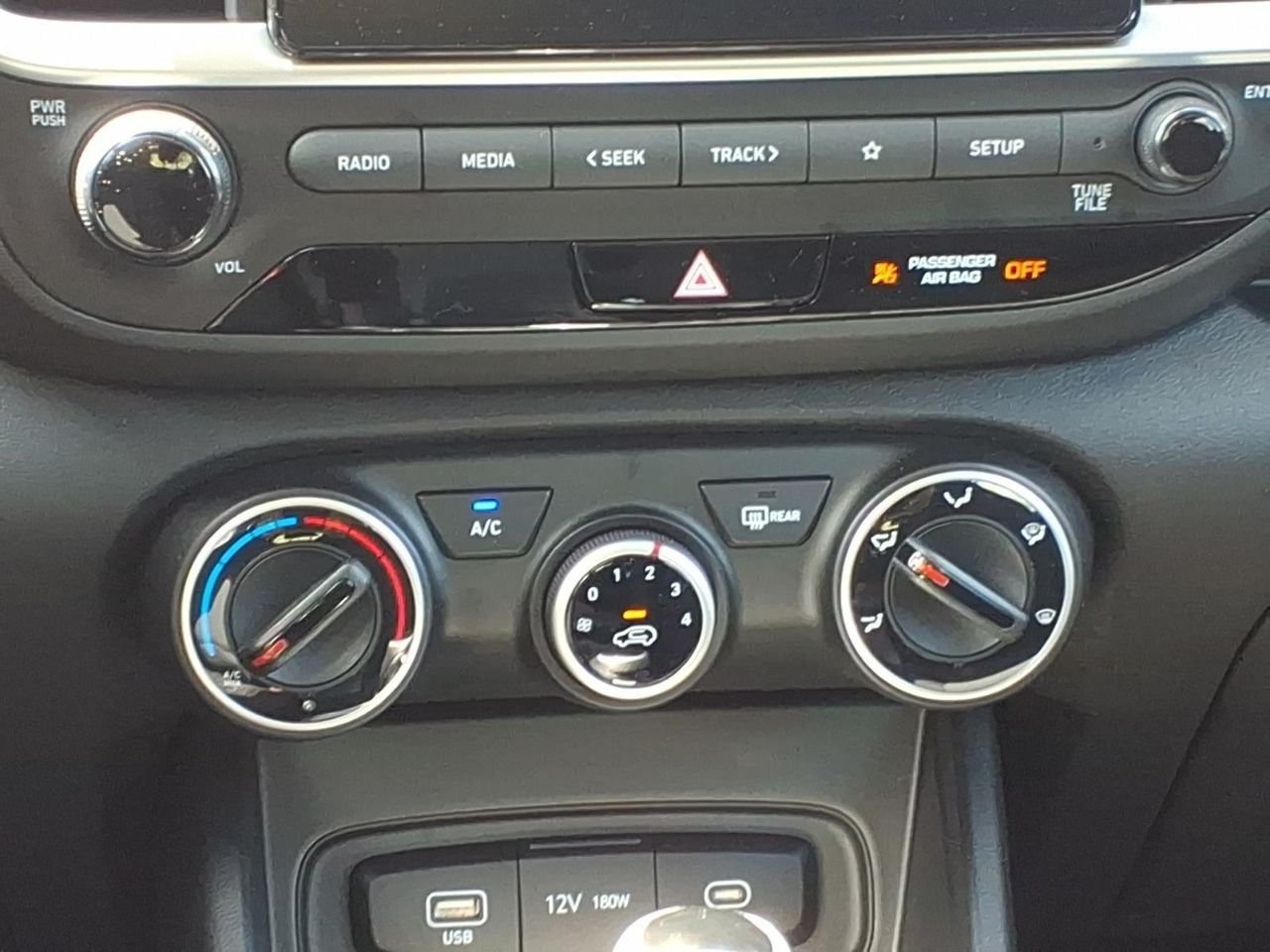 New 2026 Ecotronic Gray Hyundai SE image 19