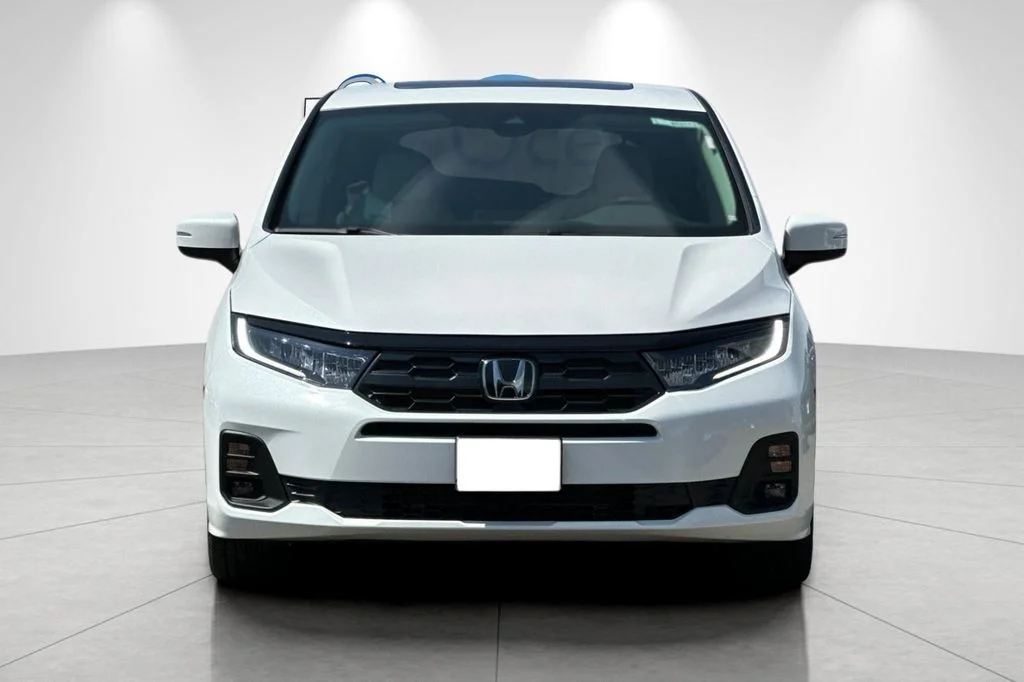 New 2026 Platinum White Pearl Honda EX-L image 9