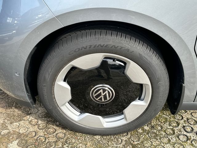 2025 Volkswagen ID. Buzz PRO S - Photo 11