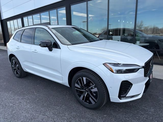 2026 Volvo XC60 Plus