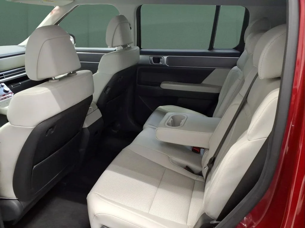 Certified Used 2025 Red Hyundai SEL image 22