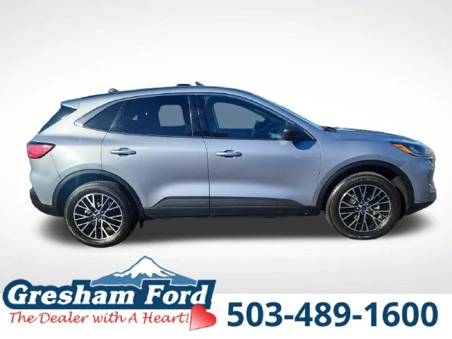Used 2022 Blue Ford SE image 12
