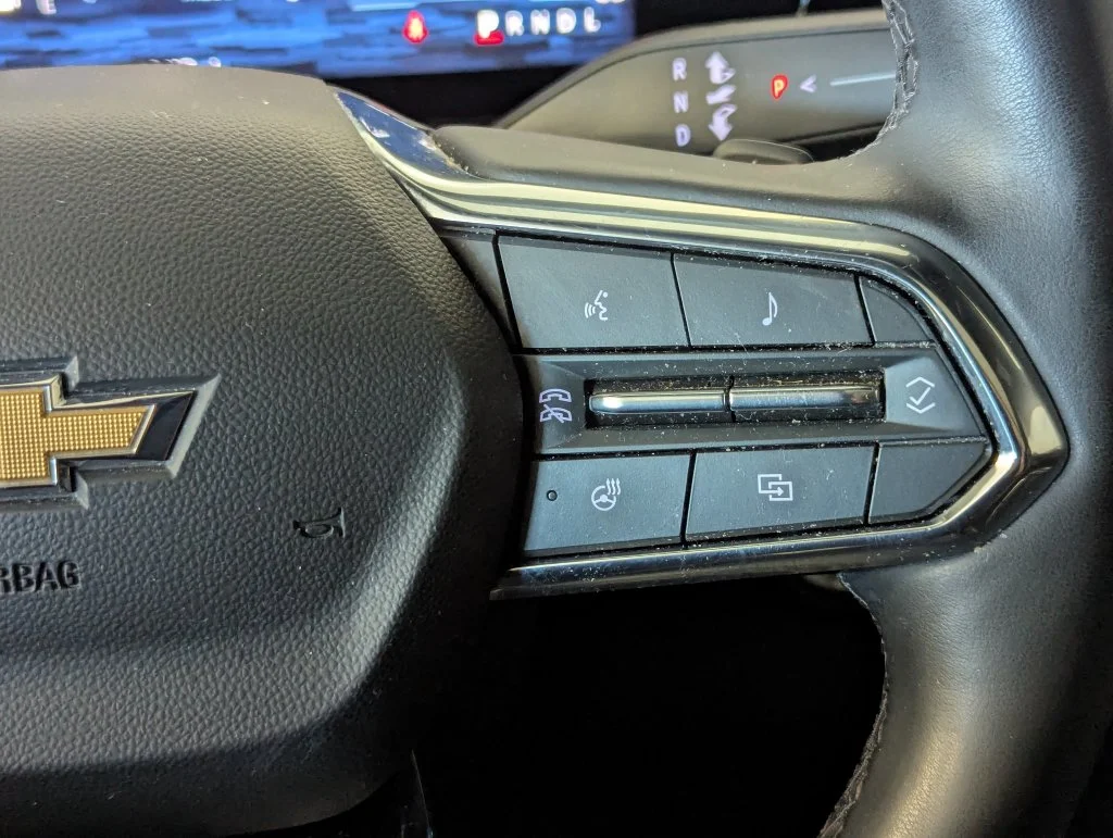 Used 2025 Gray Chevrolet Premier image 24
