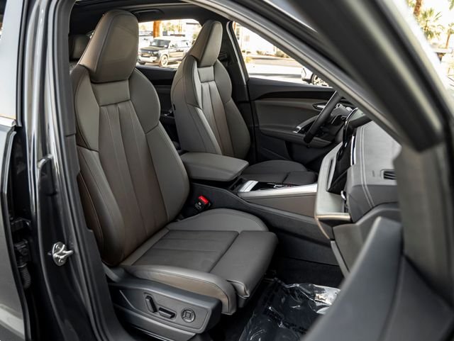 Used 2025 Tambora Gray Metallic Audi 2.0T Premium Plus image 31