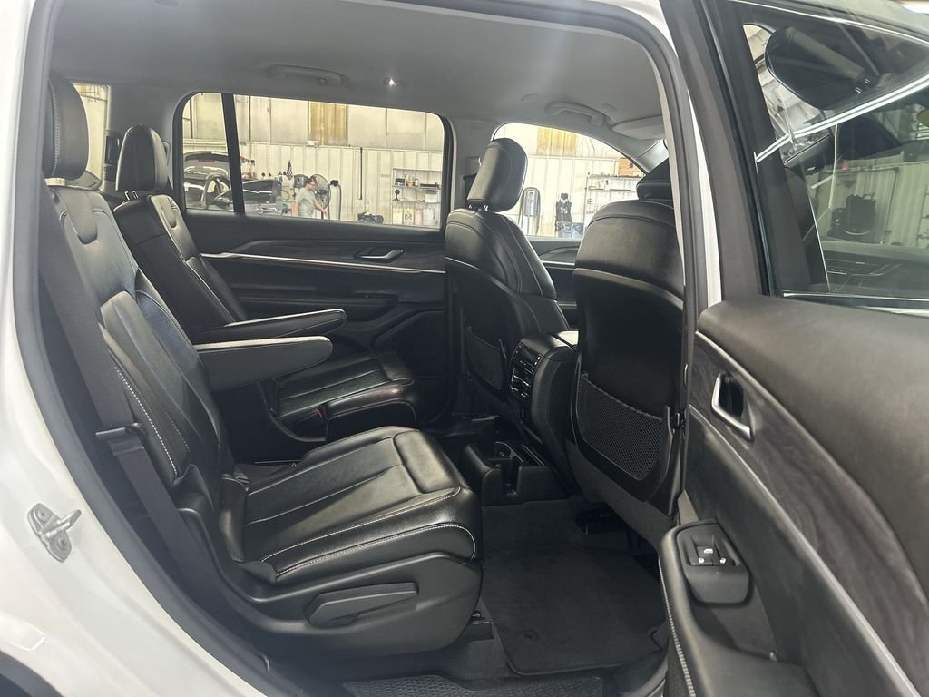 Used 2023 Bright White Clearcoat Jeep Limited image 17