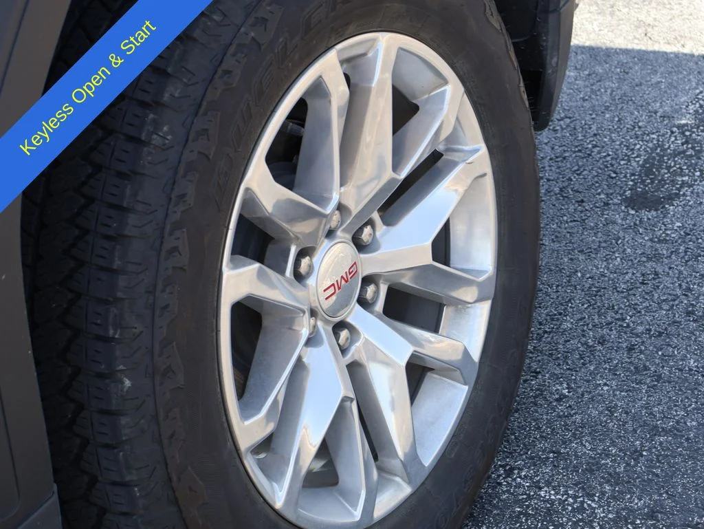 Used 2025 Sterling GMC SLT image 25