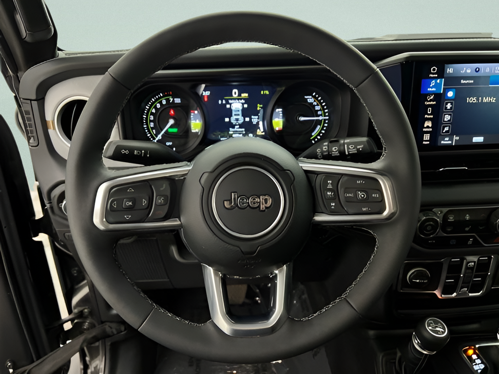 Used 2025 Crystal Metallic Jeep Sahara 4xe image 29