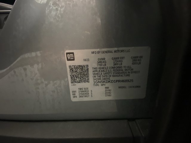 Used 2023 Gray Chevrolet Z71 image 29