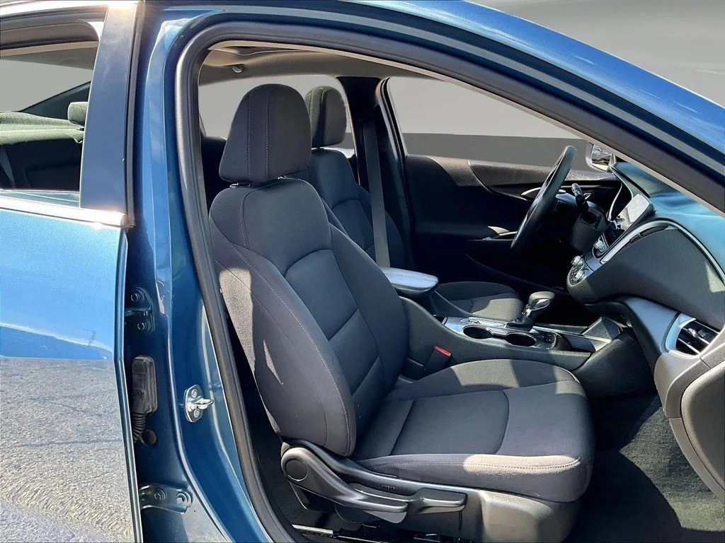 Used 2024 Blue Chevrolet LT image 32