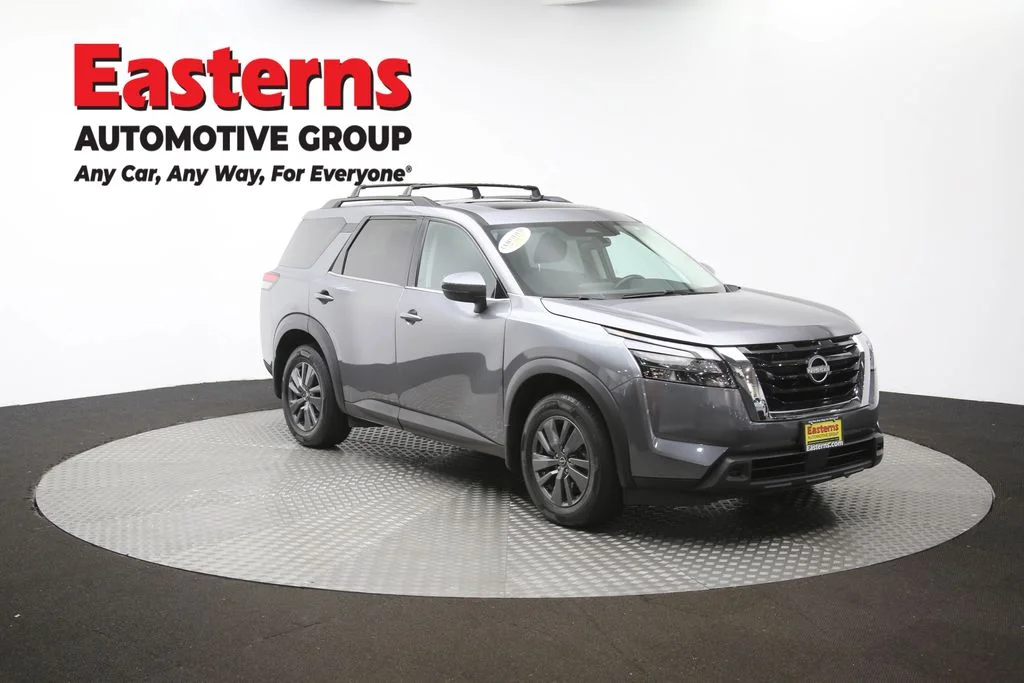 Used 2023 Gray Nissan SV image 53