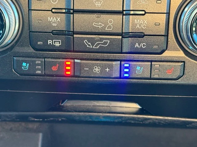 Used 2018 White Ford Platinum image 28