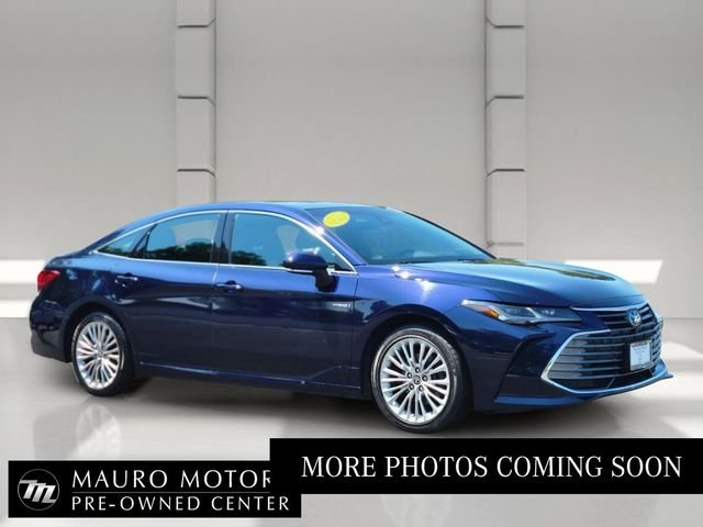 Pre-Owned 2021 Toyota Avalon Hybrid Limited FWD