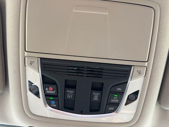 Used 2023 Liquid Carbon Metallic Acura Technology image 22