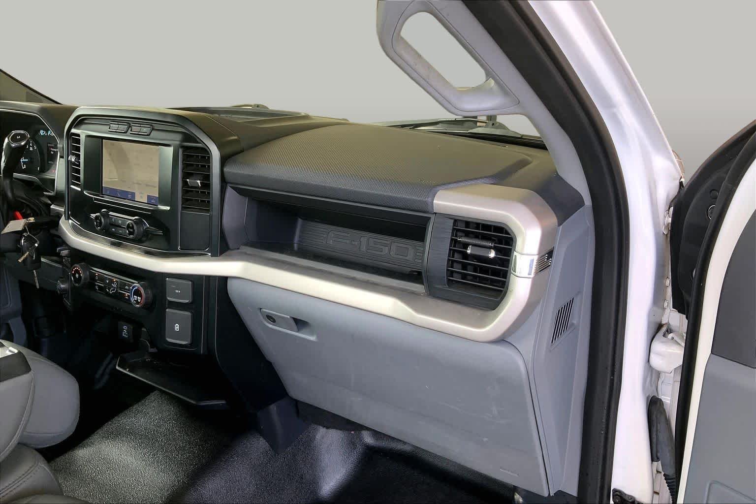 Used 2023 Oxford White Ford XL image 16