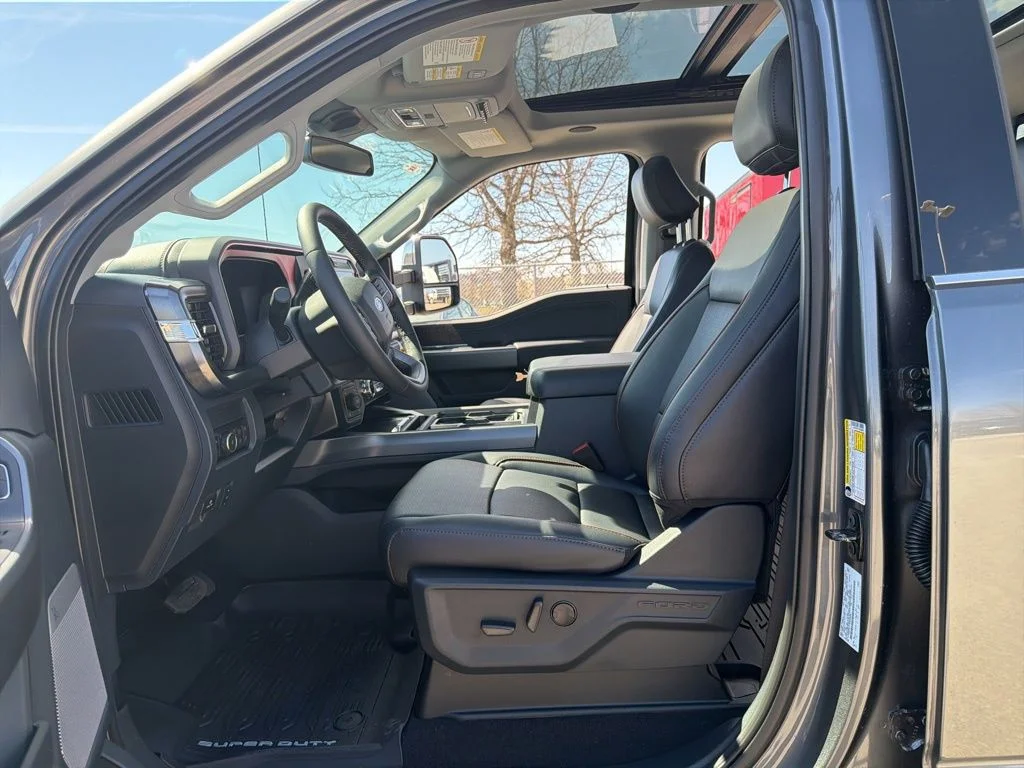 New 2026 Gray Ford Lariat image 26