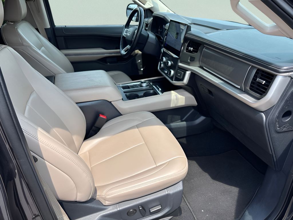 Certified Used 2024 Gray Ford XLT image 44