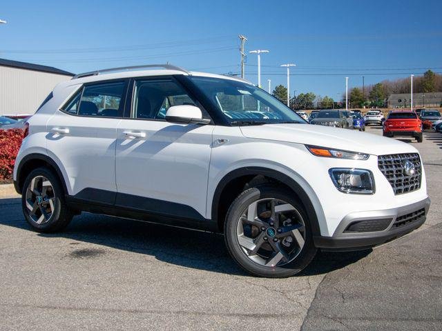 New 2026 White Hyundai SEL image 2