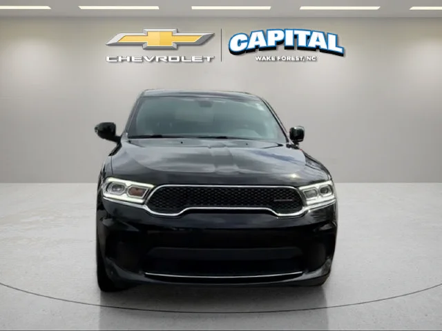 Used 2023 Black Dodge SXT image 8