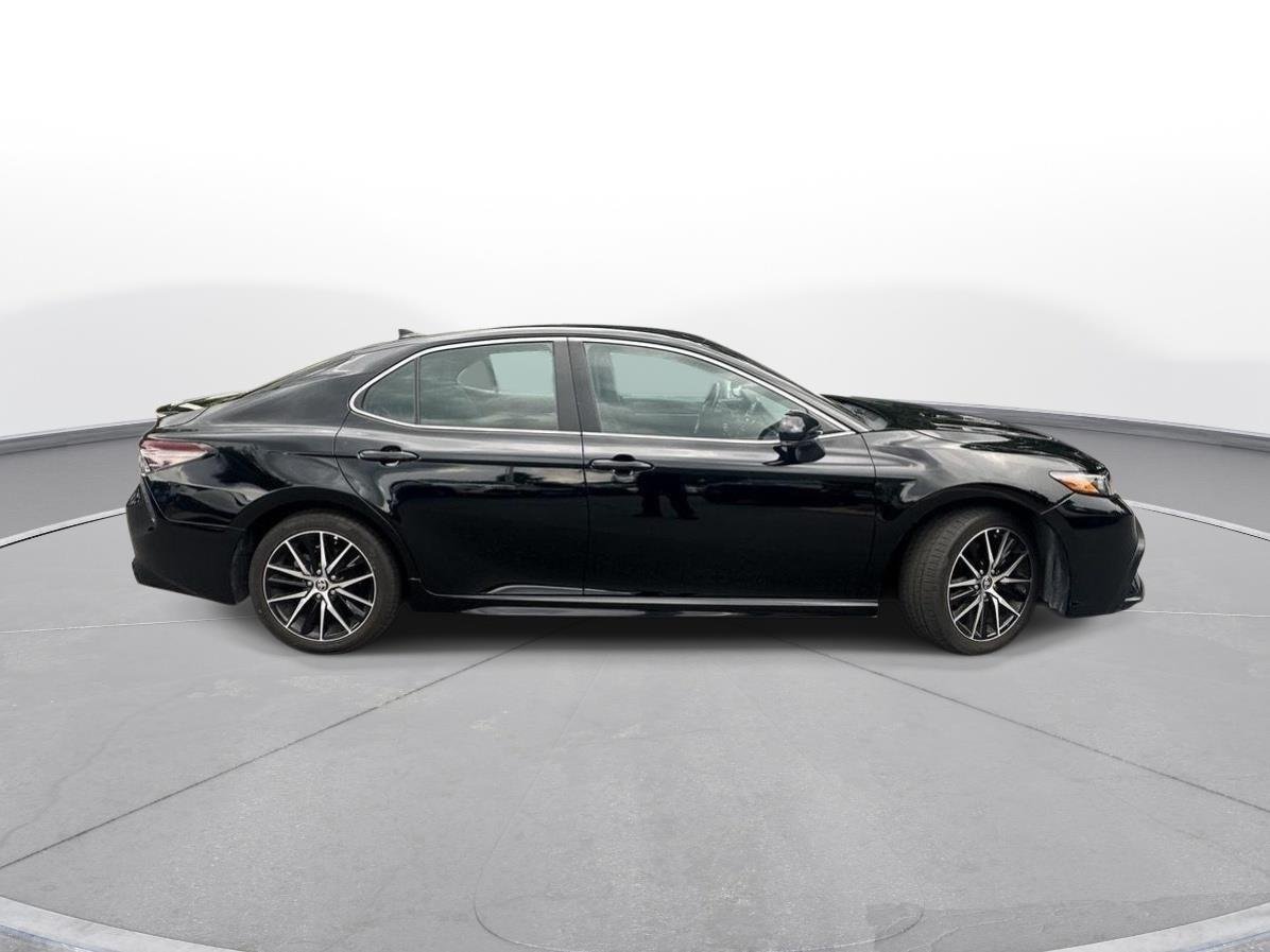 Used 2024 Midnight Black Metallic Toyota SE image 5