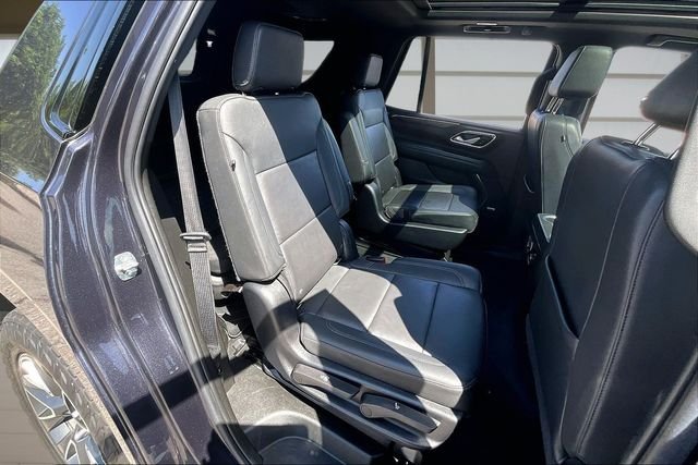 Used 2022 Gray Chevrolet Z71 image 27