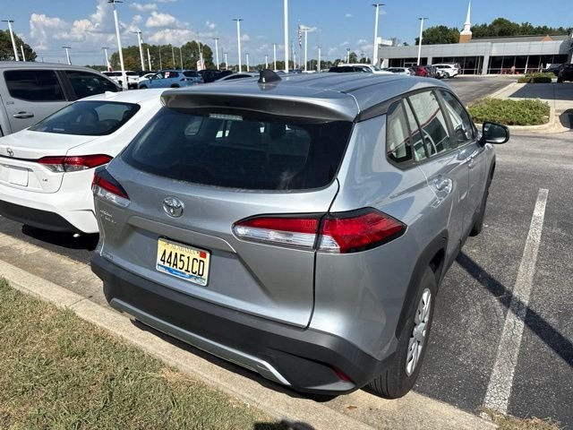 Used 2023 Silver Toyota L image 7
