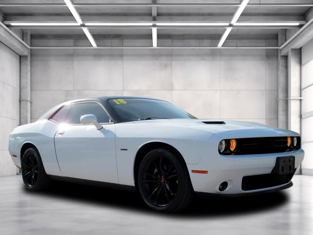2018 Dodge Challenger R/T Plus's photo