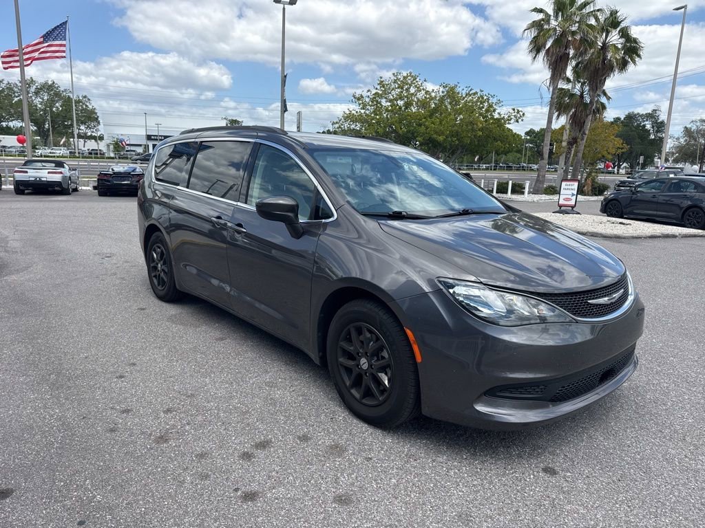 2021 Chrysler Voyager LXI