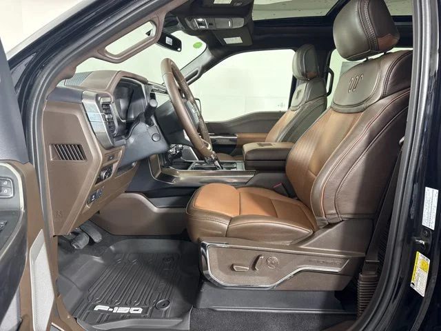 New 2026 Agate Black Metallic Ford King Ranch image 11