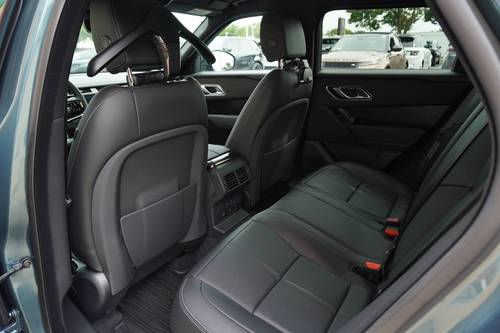 New 2026 Giola Green Land Rover Belgravia Edition Satin image 32