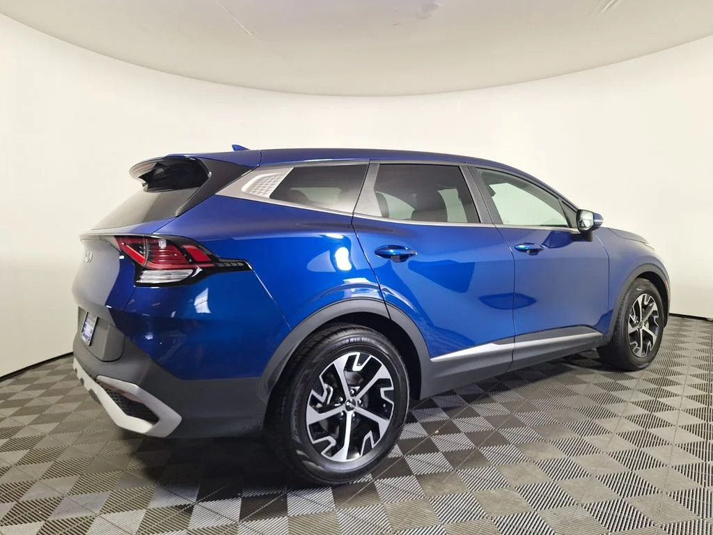 Used 2025 Sapphire Blue Kia EX image 6