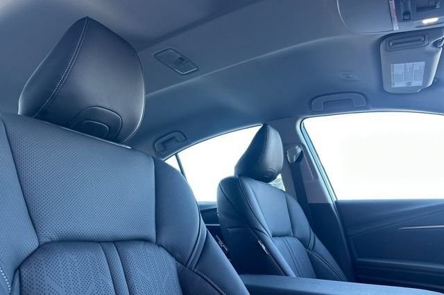 2026 Toyota Camry LE - Photo 20