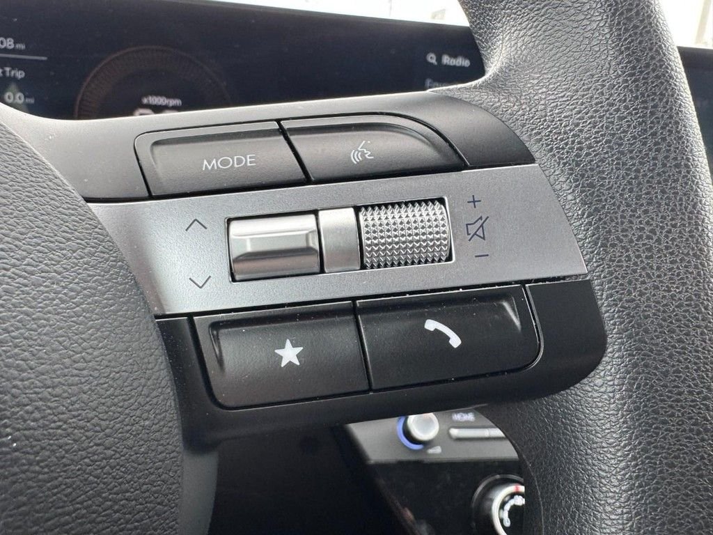 2026 Hyundai Sonata SE - Photo 13
