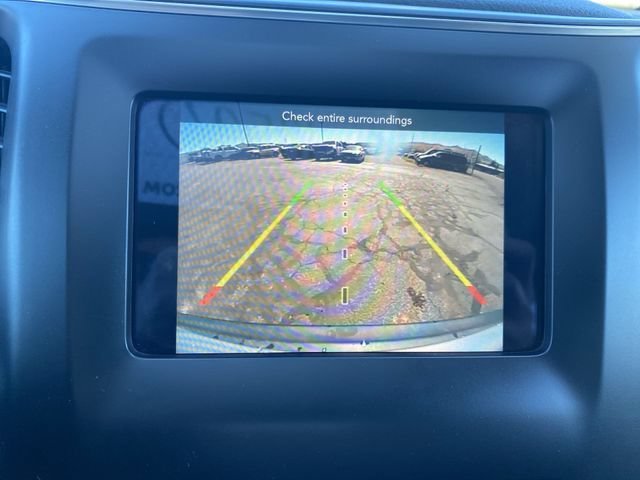 Used 2021 Silver Jeep Altitude 4x4 image 17